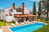 Feienwohnung EG 4+2 - Poreč